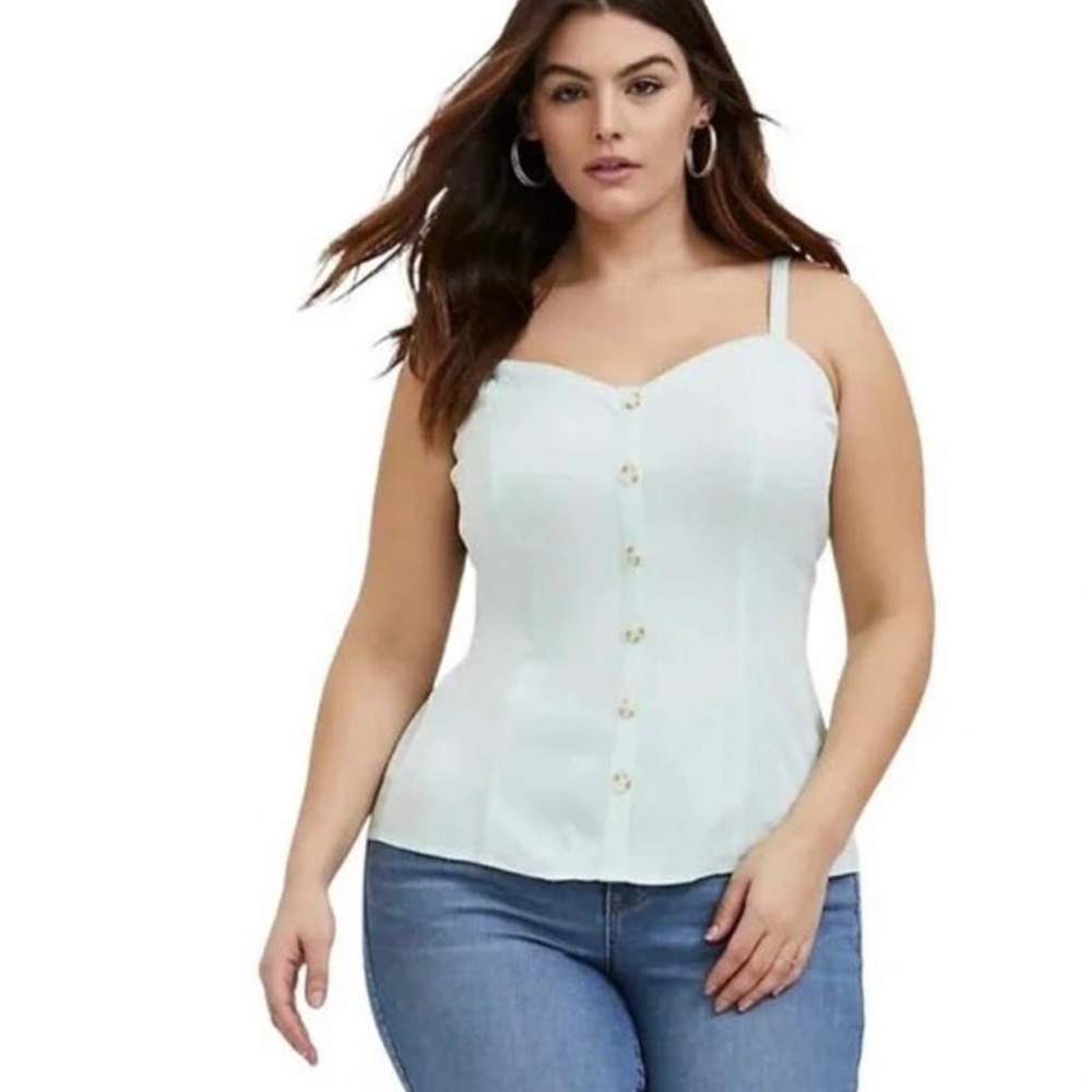 NWOT Torrid Mint Green Challis Fit & Flare Top - Size 0